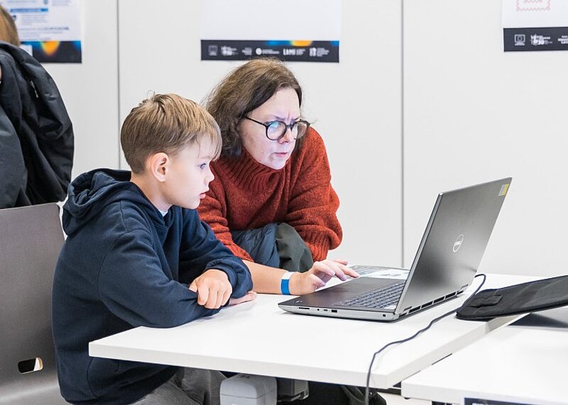 ICILS pētījums palīdz noteikt turpmākos attīstības virzienus skolēnu digitālo prasmju pilnveidei