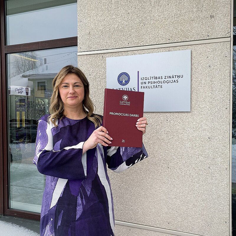 Sveicam jauno zinātņu doktora grāda (Ph.D.) ieguvēju Inesi Baroni